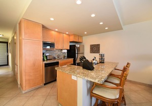 Highly Desirable Corner OF 1BD West Side Condo