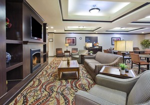 Holiday Inn Express and Suites Wheeling, an IHG Hotel