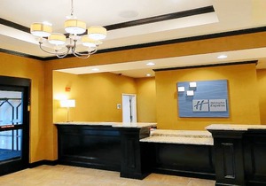 Holiday Inn Express & Suites Montgomery, an IHG Hotel
