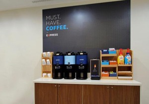 Holiday Inn Express Hotel & Suites Woodbridge by IHG