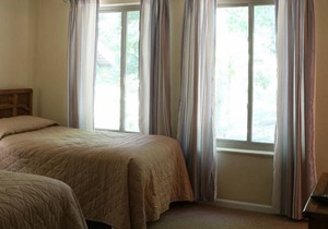 House ∙ 2 bedrooms ∙ 5 guests