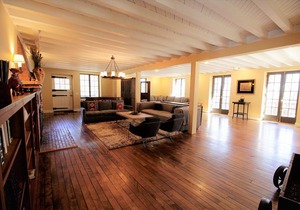 Luxury Berkshires Retreat in Lenox - Main House & Studio