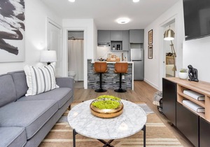 Luxury Boutique Suite near Downtown & Medical Center