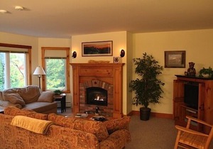 Luxury Ski-in/Ski-out Jay Peak Ski Resort Village Condo