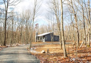 Mid Century Modern Ranch in Catskills Near River