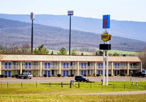 Motel 6 Mount Jackson, VA - Shenandoah