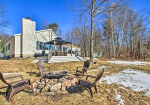 New Hampshire Home with Private Beach, Dock and Rafts!