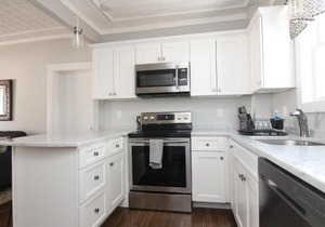 New One Bedroom Apartment Near Lake Winnipesaukee