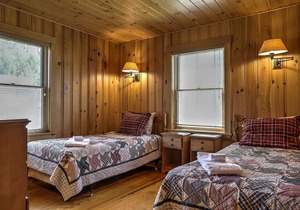 Niboban Cabin 3 - Enjoy the experience of renting a Niboban Cabin on Rangeley Lake!