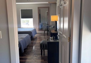 Northport Inn Boutique Hotel Room 9