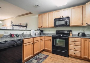 Playtime Retreat- Unit 2705 - - FREE Attraction Ticket with EACH night Stay Including Dollywood