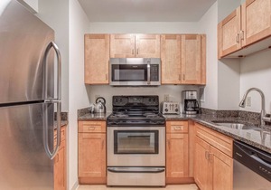 Prime Back Bay 2BR/2B steps from Prudential Center, by Blueground
