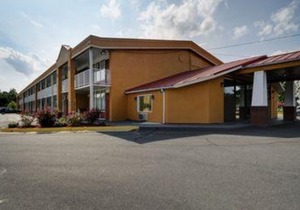 Quality Inn Fredericksburg Near Historic Downtown