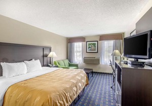 Quality Inn Waynesboro