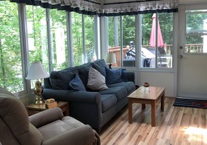 Resort cottage in Point Sebago resort
