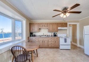 Riverview Townhouse II in Downtown Alexandria Bay