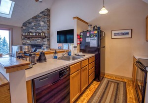 Rock Pond Condo 59 - Ski in Ski out Rock Pond Condo at Saddleback