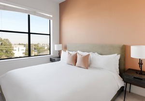 Sonder The Hampstead | One-Bedroom Apartment