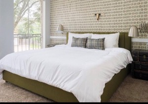 Spacious and Modern Hotel Suites with Heated Pool, Gym and Hot Tub!