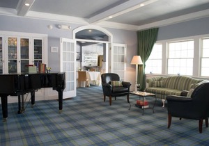 The Breakwater Inn and Spa