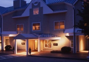 The Breakwater Inn & Spa