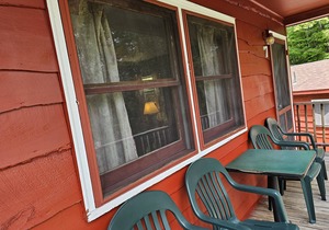 The Gold Eagle Cottage 7