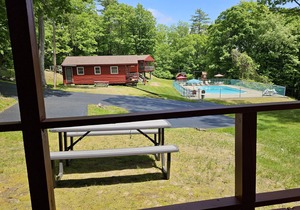 The Gold Eagle Cottage 10
