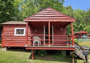 The Gold Eagle Cottage 6
