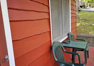 The Gold Eagle Cottage 3
