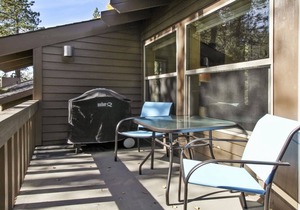 The Ridge at Sunriver - Condo #16 - Access provided to onsite seasonal swimming pool & tennis facilities, year-round hot tub plus 4 bikes