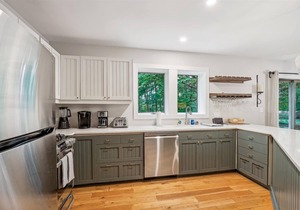 Topnotch 384D: 3 br, fireplace, a/c, sauna, resort amenities!