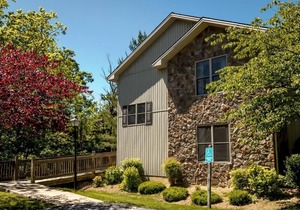 Woodstone at Massanutten 2br suite, Sunday check-in