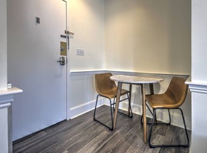 Flat | Columbus