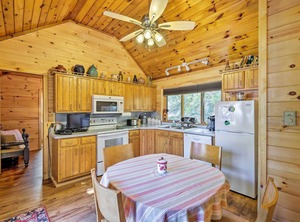 Evolve Bolton Landing Cottage | Bolton Landing