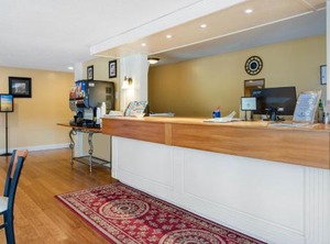 Coachman Inn | Kittery