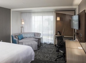 Courtyard | Clifton Park