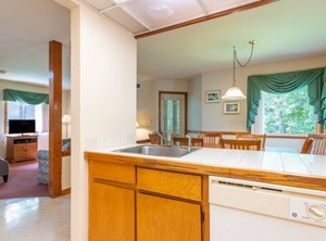 Cozy Club Wyndham Resort At Shawnee Village East Stroudsburg | Shawnee On Delaware