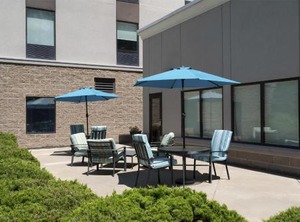 Hampton Inn Fairmont | Kingmont