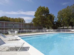 Howard Johnson | Colonie