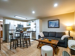 Northwoods Davis | Timberline