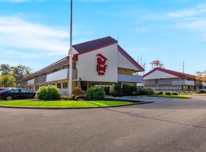 Red Roof Inn Salem | Salem