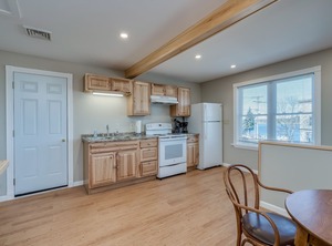 Riverview Townhouse Downtown Alexandria Bay | Alexandria Bay