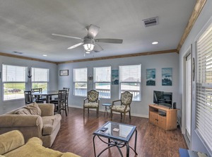 Sea Pearl | Crystal Beach