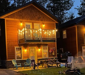 Cottage Located Distance Town 