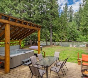 Chiwawa River Chalet 