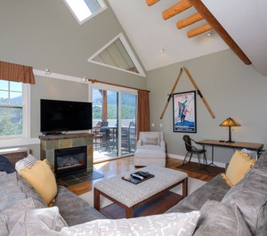 Saddle Ridge 