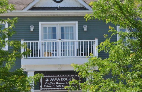 Rock Hall Bed & Breakfast | 102 m² Bed and breakfast ∙ 5 guests