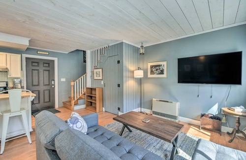 Eastern Vermont Cottage | 102 m² Cabin ∙ 3 bedrooms ∙ 6 guests