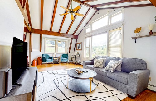 Clarendon House | 102 m² House ∙ 1 bedroom ∙ 4 guests