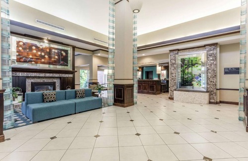 Newtonville Hotel | 107 m² Hotel ∙ 127 guests
